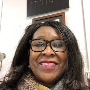 Meet your Posher, Deborah